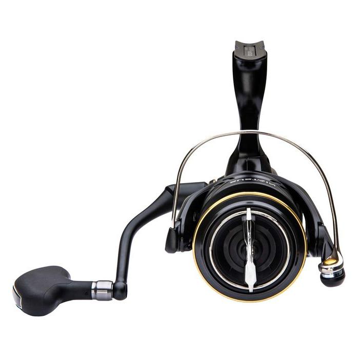 Shimano Sustain Spinning Reel